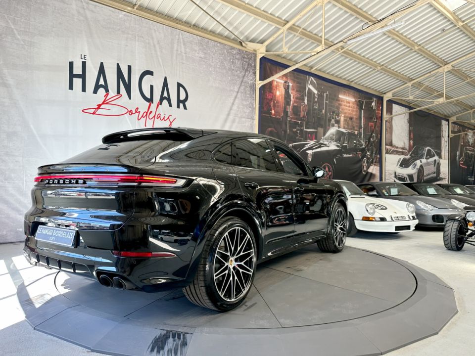 PORSCHE CAYENNE E-Hybrid Coupé V6 3.0 470ch Tiptronic 8 - Le Hangar Bordelais - image 8