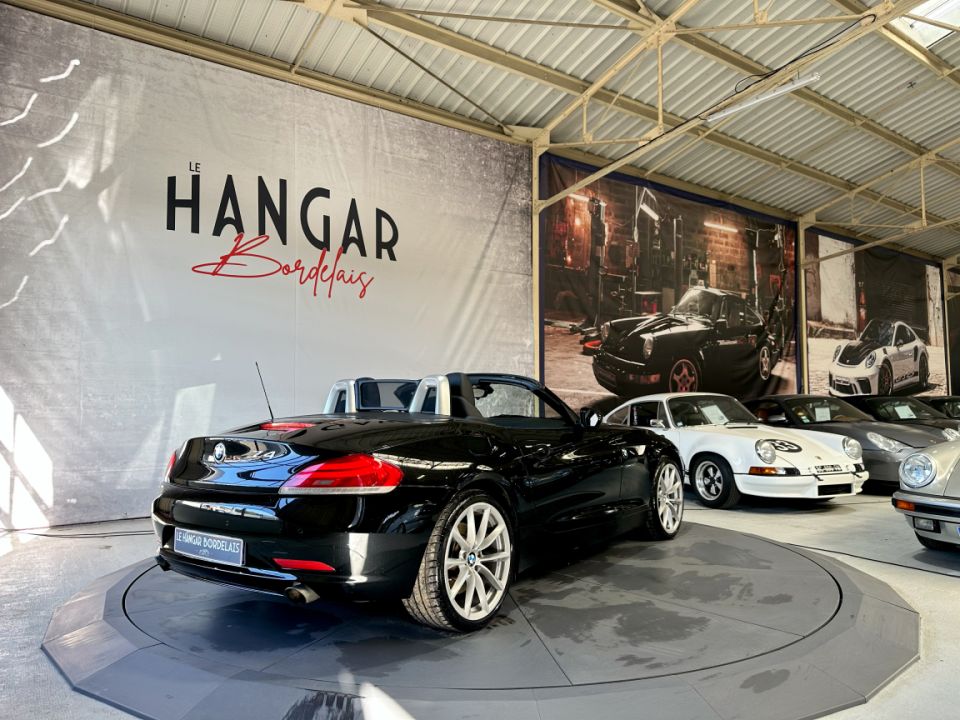 B.M.W. Z4 Roadster sDrive35i L6 3.0 306ch BVM6 Lounge - Le Hangar Bordelais - image 8