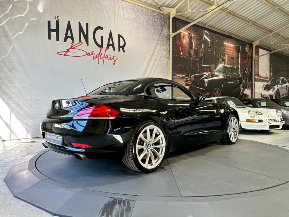 B.M.W. Z4 Roadster sDrive35i L6 3.0 306ch BVM6 Lounge - Le Hangar Bordelais - image 18