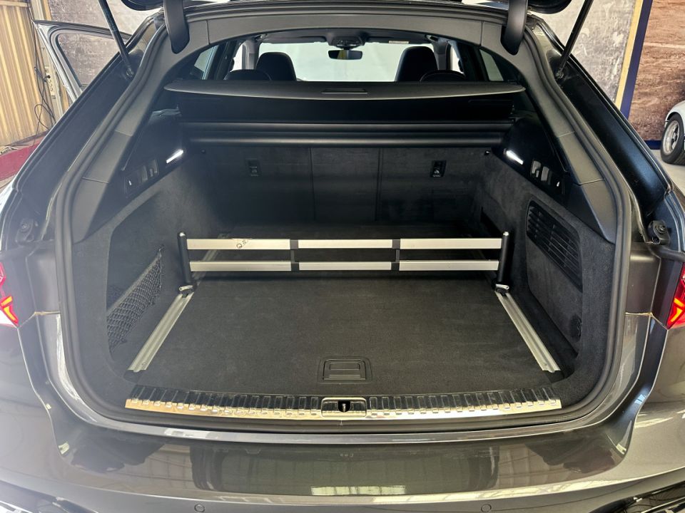 AUDI RS6 Avant V8 4.0 TFSI 600ch Tiptronic 8 Quattro - Le Hangar Bordelais - image 23
