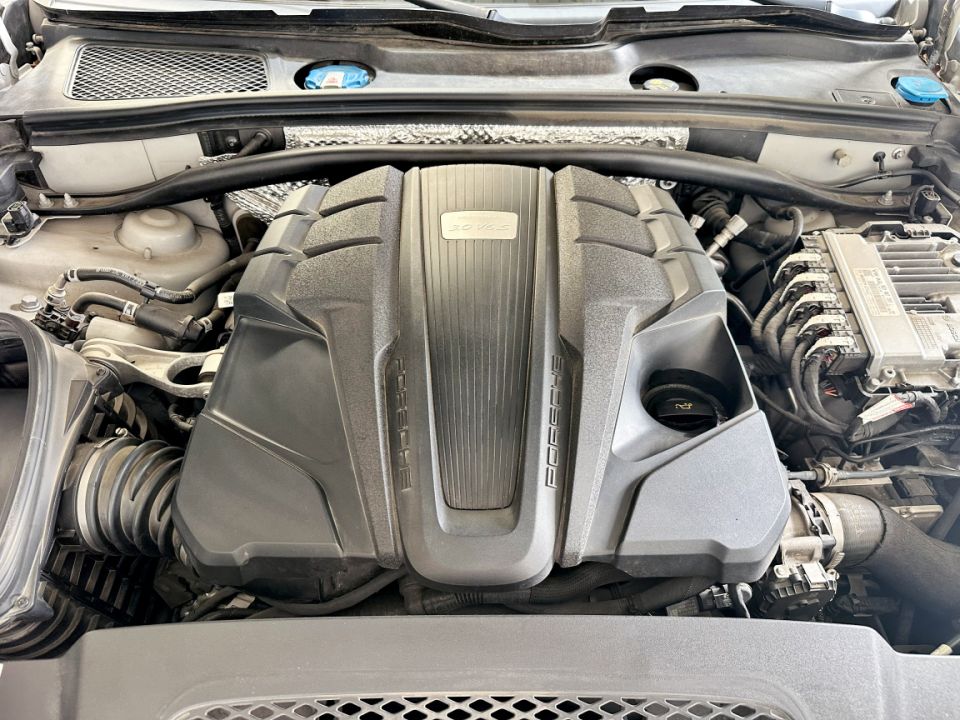 PORSCHE MACAN S V6  3.0 354ch PDK7 - Le Hangar Bordelais - image 21