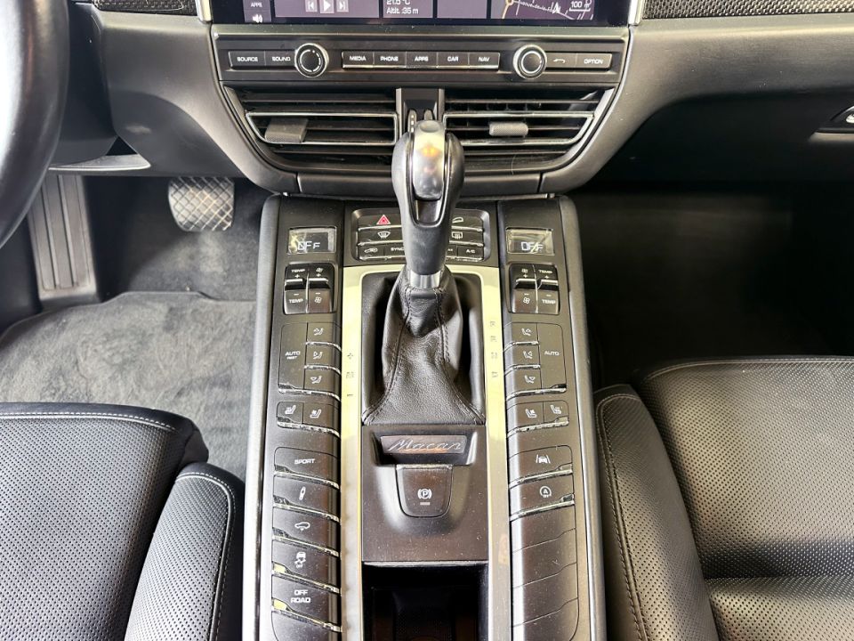 PORSCHE MACAN S V6  3.0 354ch PDK7 - Le Hangar Bordelais - image 23