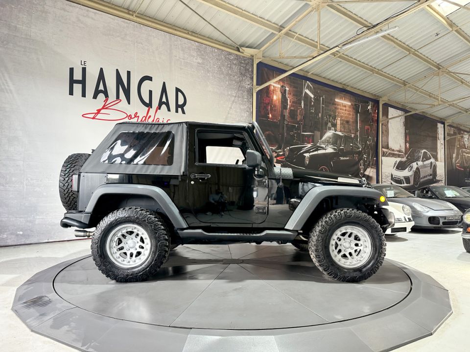 JEEP WRANGLER 2.8 CRD 177ch BVM6 Sport - Le Hangar Bordelais - image 10