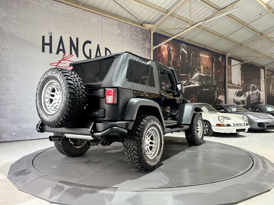 JEEP WRANGLER 2.8 CRD 177ch BVM6 Sport - Le Hangar Bordelais - image 21