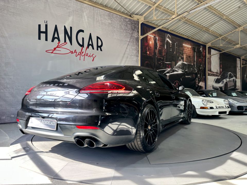 PORSCHE PANAMERA GTS V8 4.8 440ch PDK7 - Le Hangar Bordelais - image 19