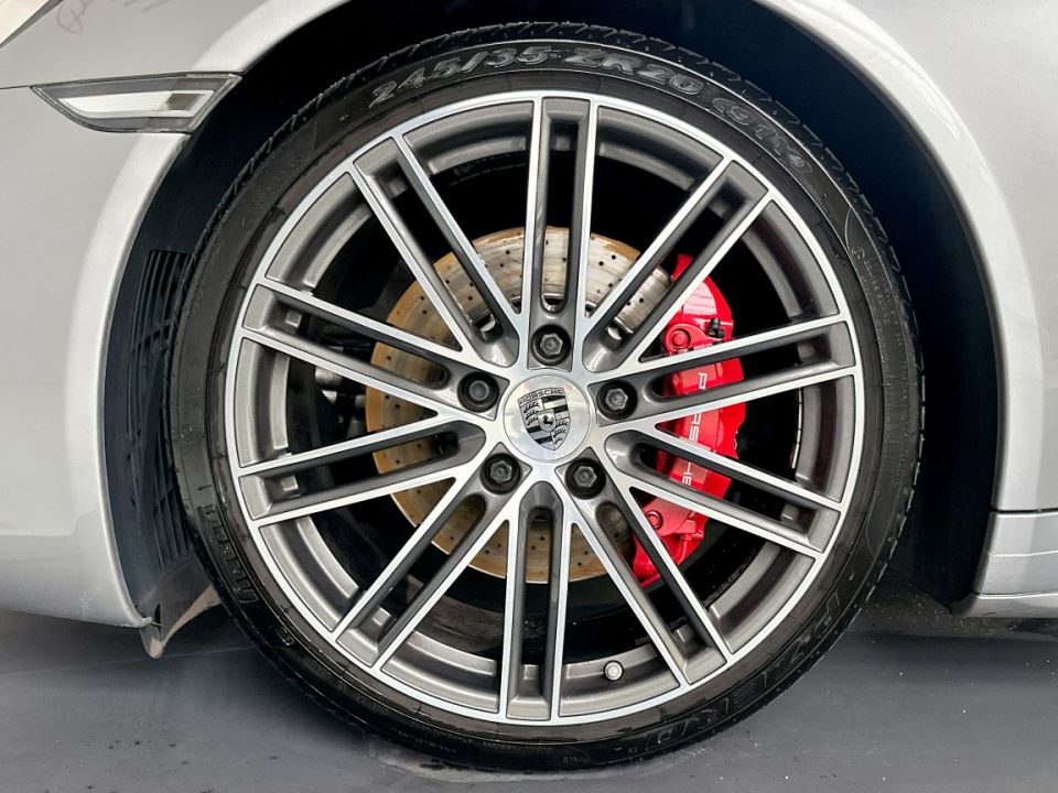 PORSCHE 911 Type 991.2 Carrera 4S Coupé 3.0 420ch PDK7 - Le Hangar Bordelais - image 15