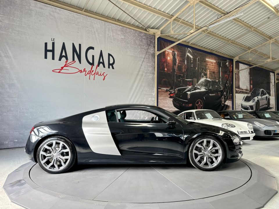 AUDI R8 Coupé V10 5.2 FSI 525ch BVM6 Quattro - Le Hangar Bordelais - image 10