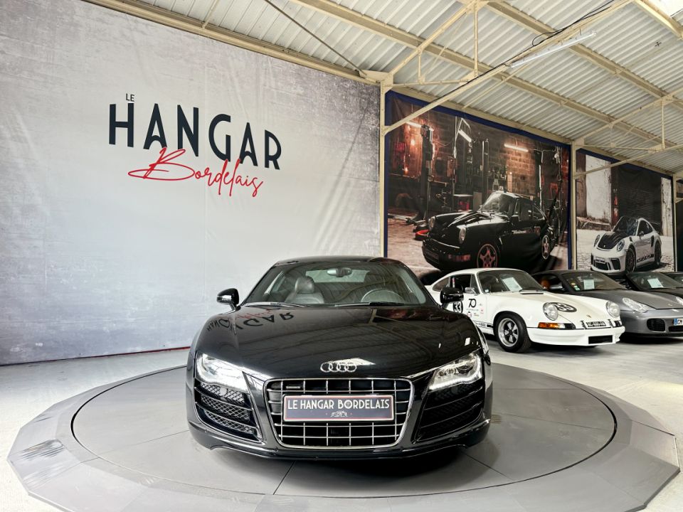AUDI R8 Coupé V10 5.2 FSI 525ch BVM6 Quattro - Le Hangar Bordelais - image 14
