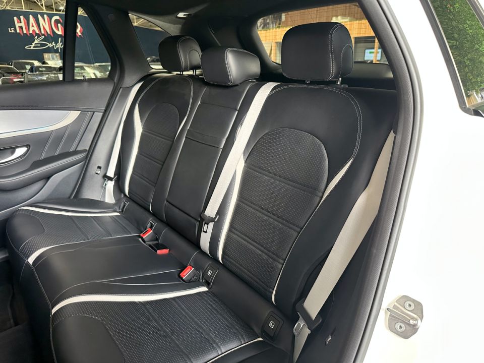 MERCEDES CLASSE GLC 63 S AMG V8 4.0 510ch 9G-Tronic 4Matic+ - Le Hangar Bordelais - image 9