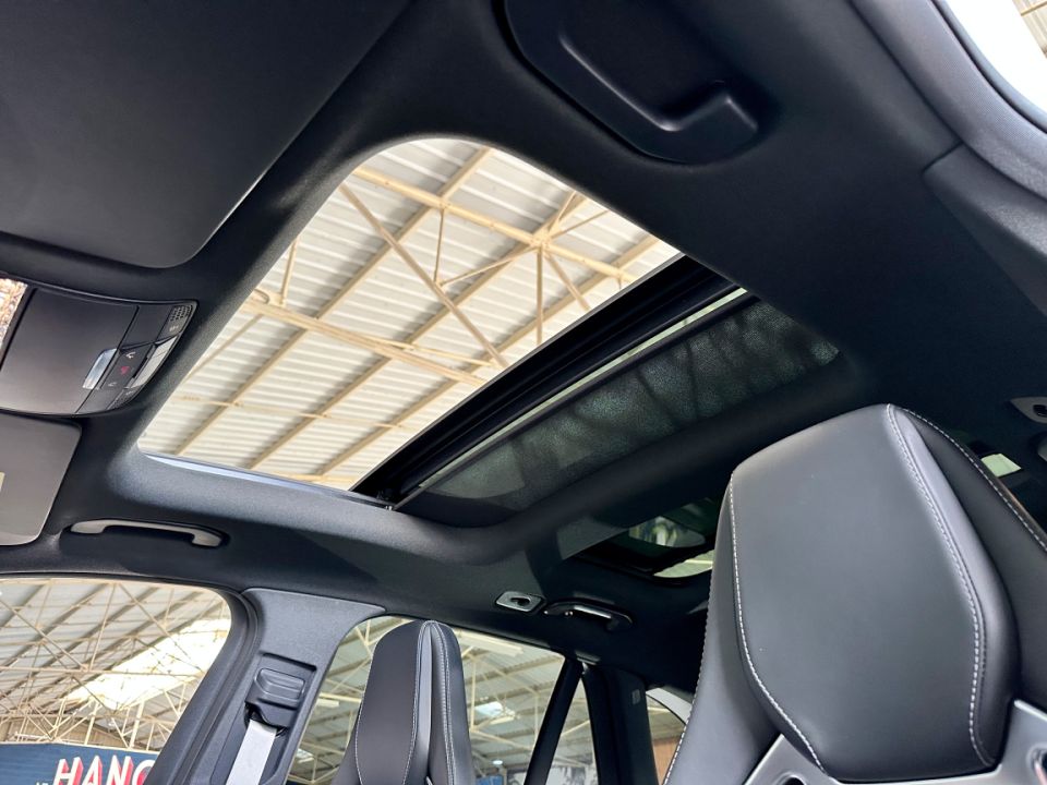 MERCEDES CLASSE GLC 63 S AMG V8 4.0 510ch 9G-Tronic 4Matic+ - Le Hangar Bordelais - image 18