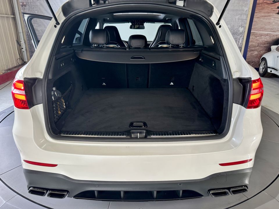 MERCEDES CLASSE GLC 63 S AMG V8 4.0 510ch 9G-Tronic 4Matic+ - Le Hangar Bordelais - image 23
