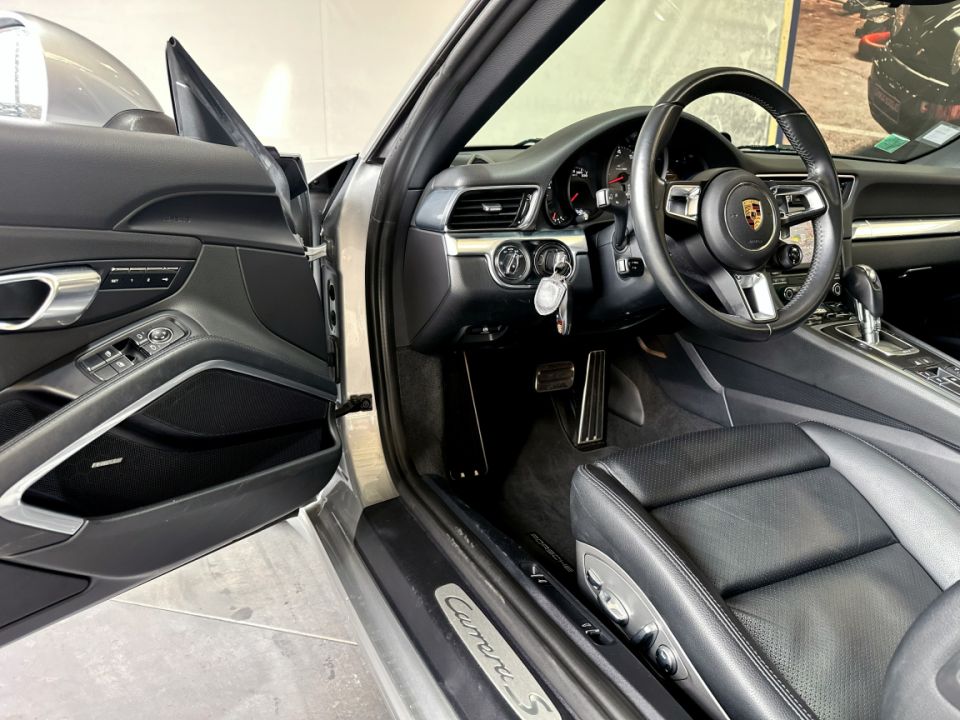PORSCHE 911 Type 991.2 Carrera S Coupé 3.0 420ch PDK7 - Le Hangar Bordelais - image 17