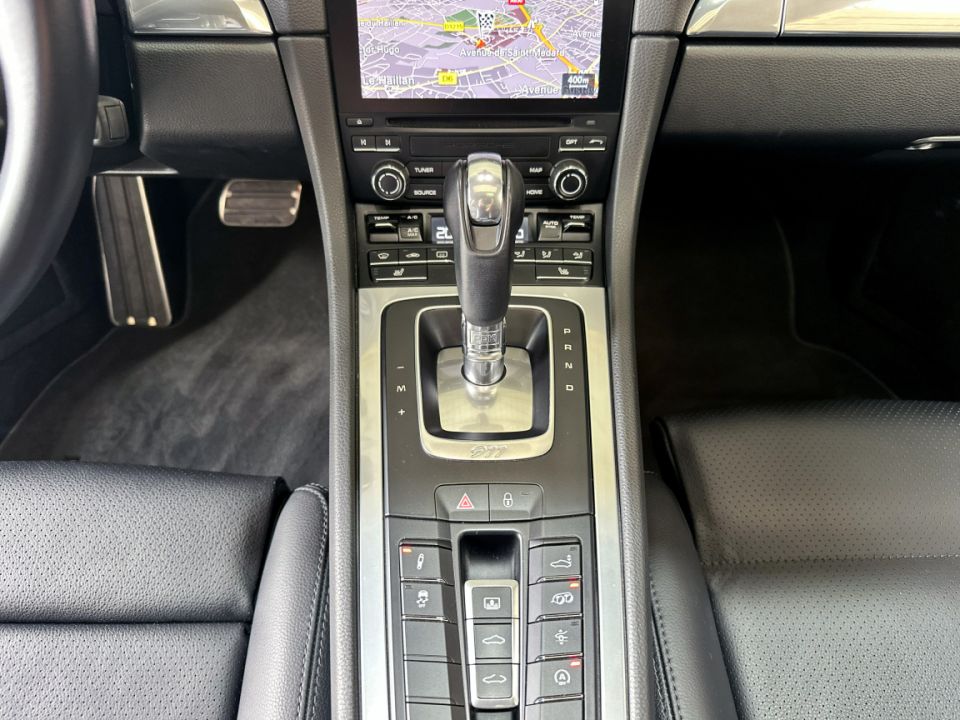 PORSCHE 911 Type 991.2 Carrera S Coupé 3.0 420ch PDK7 - Le Hangar Bordelais - image 19