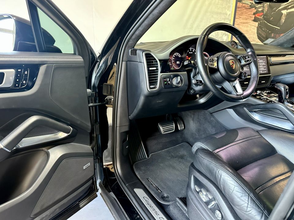 PORSCHE CAYENNE Turbo Coupé V8 4.0 550ch Tiptronic8 - Le Hangar Bordelais - image 17