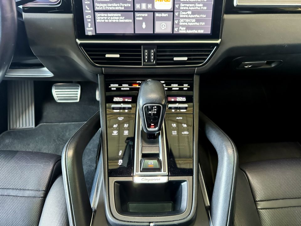 PORSCHE CAYENNE Turbo Coupé V8 4.0 550ch Tiptronic8 - Le Hangar Bordelais - image 21
