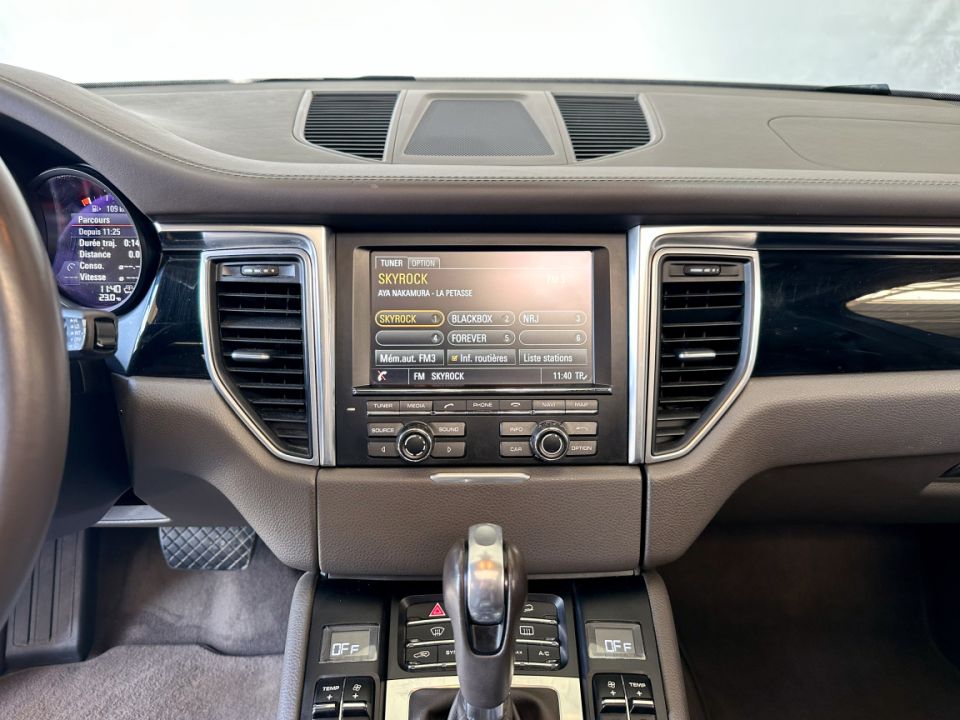 PORSCHE MACAN S Diesel V6 3.0 258ch PDK7 - Le Hangar Bordelais - image 16