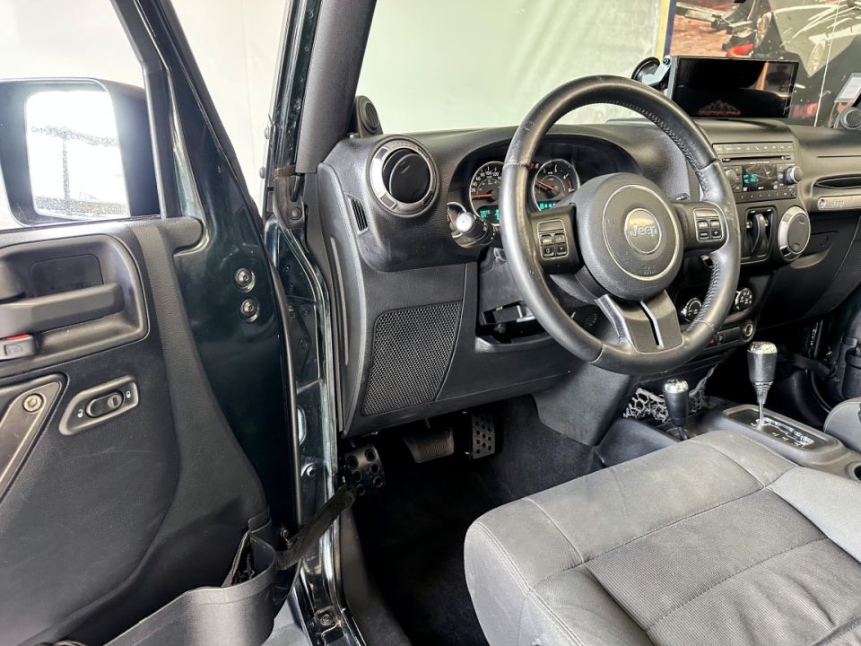 JEEP WRANGLER 2.8 CRD 200ch BVA5 Sport - Le Hangar Bordelais - image 17