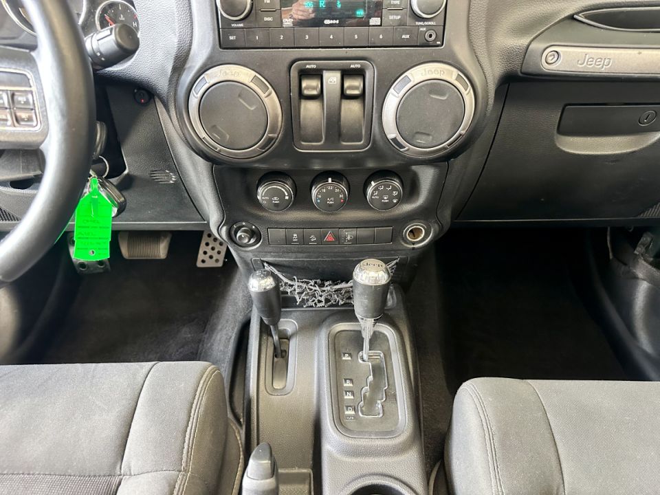 JEEP WRANGLER 2.8 CRD 200ch BVA5 Sport - Le Hangar Bordelais - image 23