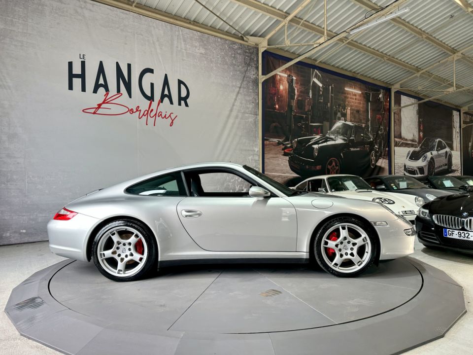 PORSCHE 911 Type 997 Carrera 4S Coupé 3.8 355ch BVM6 - Le Hangar Bordelais - image 10