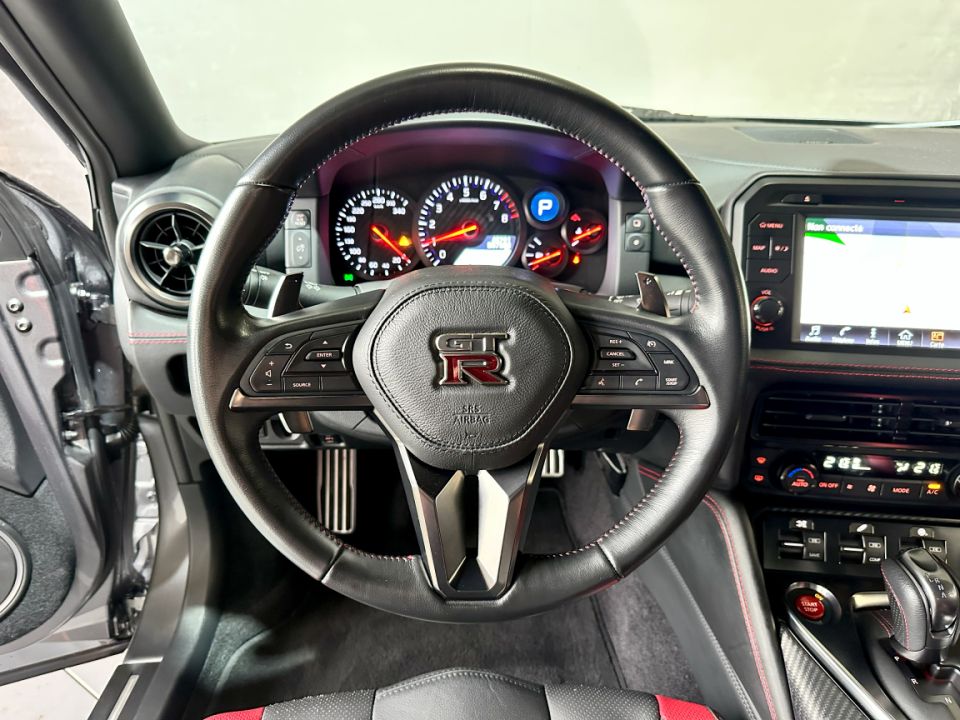 NISSAN GT-R R35 V6 3.8 570ch BVA6 Black Edition - Le Hangar Bordelais - image 11