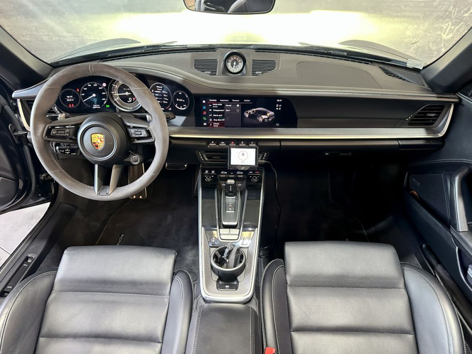 PORSCHE 911 Type 992.1 Turbo Cabriolet 3.8 580ch PDK8 - Le Hangar Bordelais - image 9