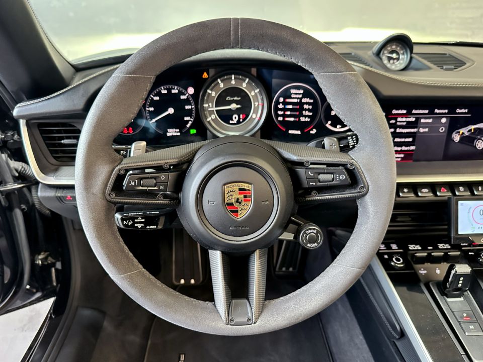 PORSCHE 911 Type 992.1 Turbo Cabriolet 3.8 580ch PDK8 - Le Hangar Bordelais - image 11