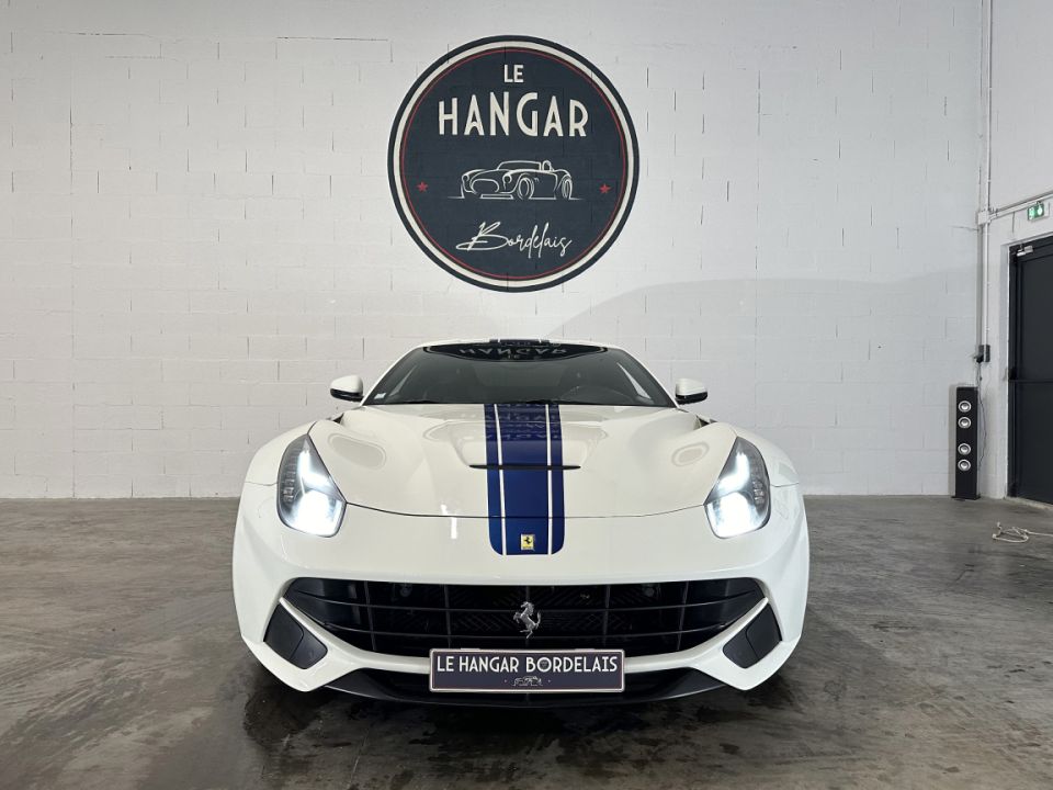 FERRARI F12 Berlinetta V12 6.3 740ch BVA7 d'Occasion - Performances et Élégance Exceptionnelles - image 14