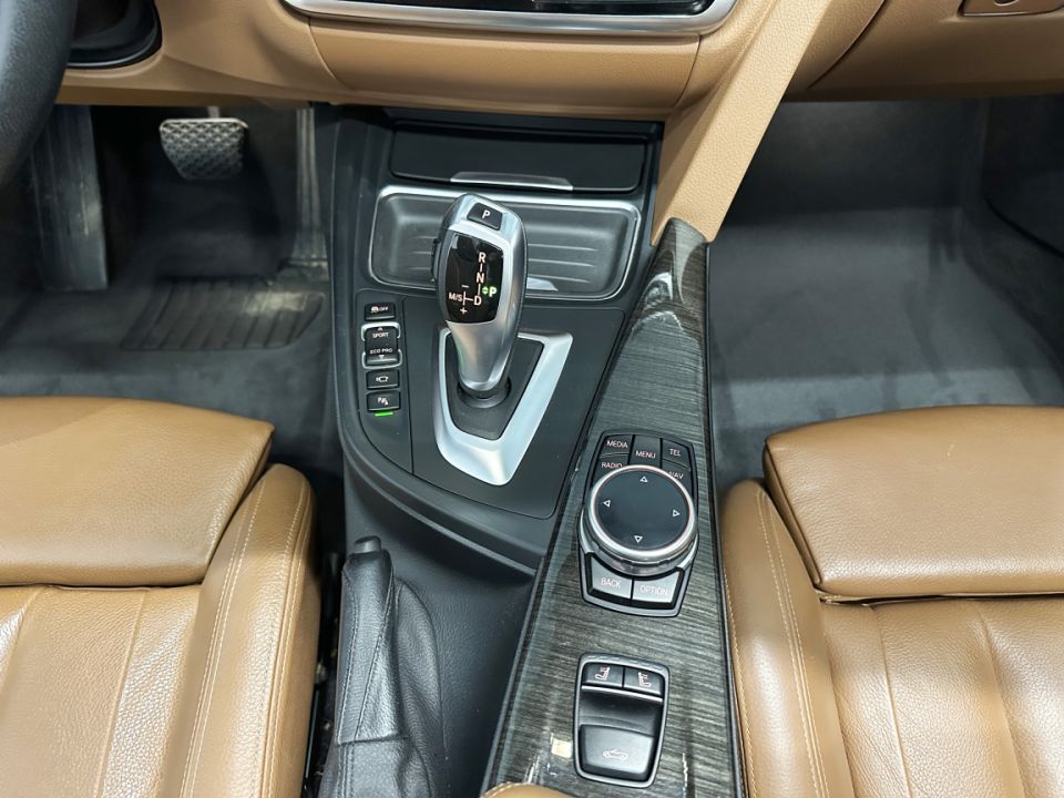 BMW Série 4 Cabriolet 420d Luxury : Élégance et Performance Inégalées - image 15