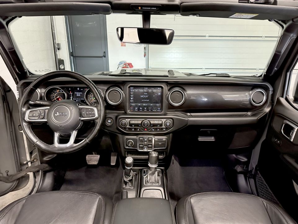 JEEP WRANGLER UNLIMITED 2.0 Turbo 272ch 4x4 BVA8 Sahara Night Eagle - image 11