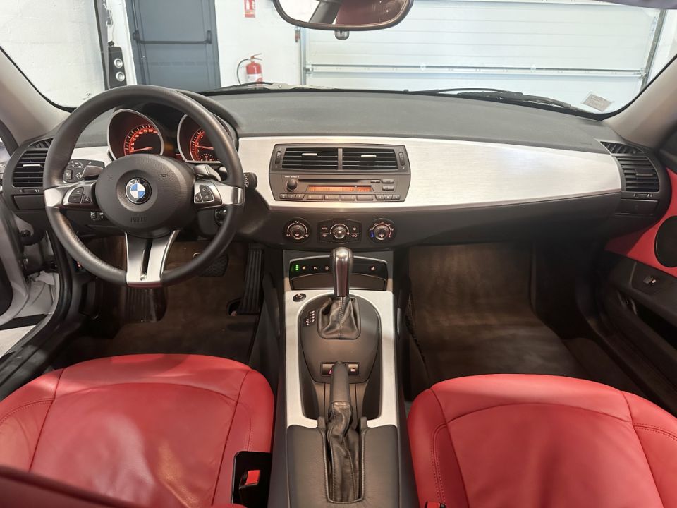 BMW Z4 COUPE E86 3.0 SI 265ch BVA6 Steptronic - Le Hangar Bordelais - image 7