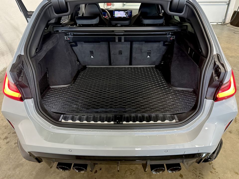 B.M.W. M3 COMPETITION Touring G81 xDrive 3.0 510ch BVA8 - Le Hangar Bordelais - image 21