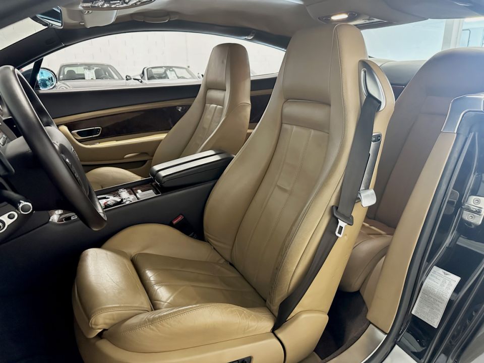 Bentley Continental GT Coupé W12 6.0 560ch BVA6 - Luxe et Performance - 38 990 € - image 3