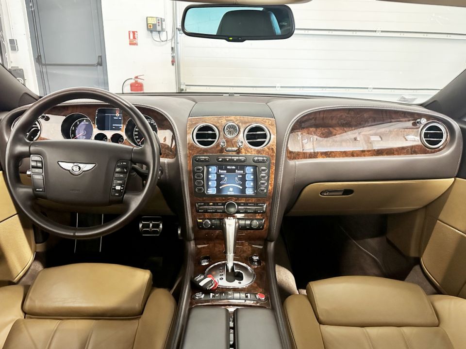 Bentley Continental GT Coupé W12 6.0 560ch BVA6 - Luxe et Performance - 38 990 € - image 9