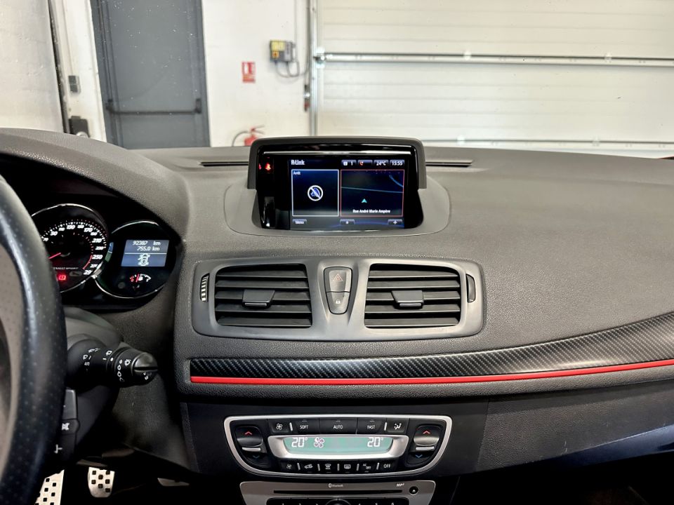 RENAULT MEGANE RS III Coupé 2.0 16V 275ch SetS BVM6 – Performances et Élégance - 24 990 € - image 13