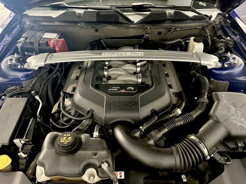 Ford Mustang GT Premium Coupé V8 5.0 - Puissance et Élégance - 34 990 € - image 13