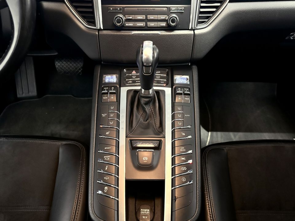 Porsche Macan GTS V6 3.0 360ch PDK7 – Un SUV haut de gamme au design raffiné - 46 990 € - image 21