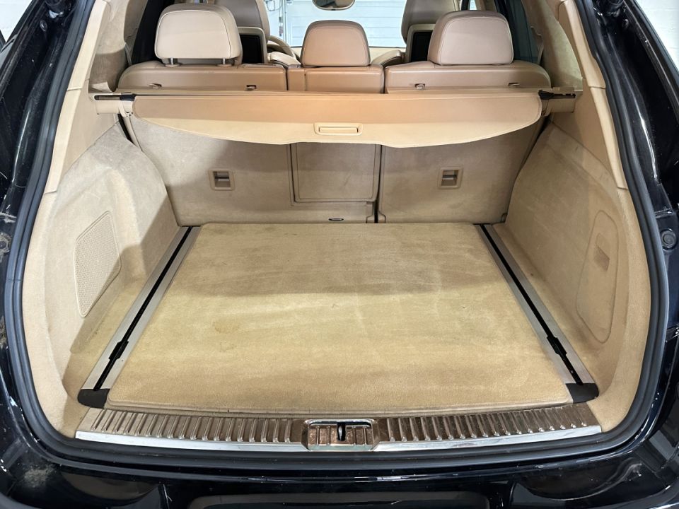 PORSCHE CAYENNE TURBO V8 4.8 500ch Tiptronic S 25th anniversaire - SUV de prestige - image 23