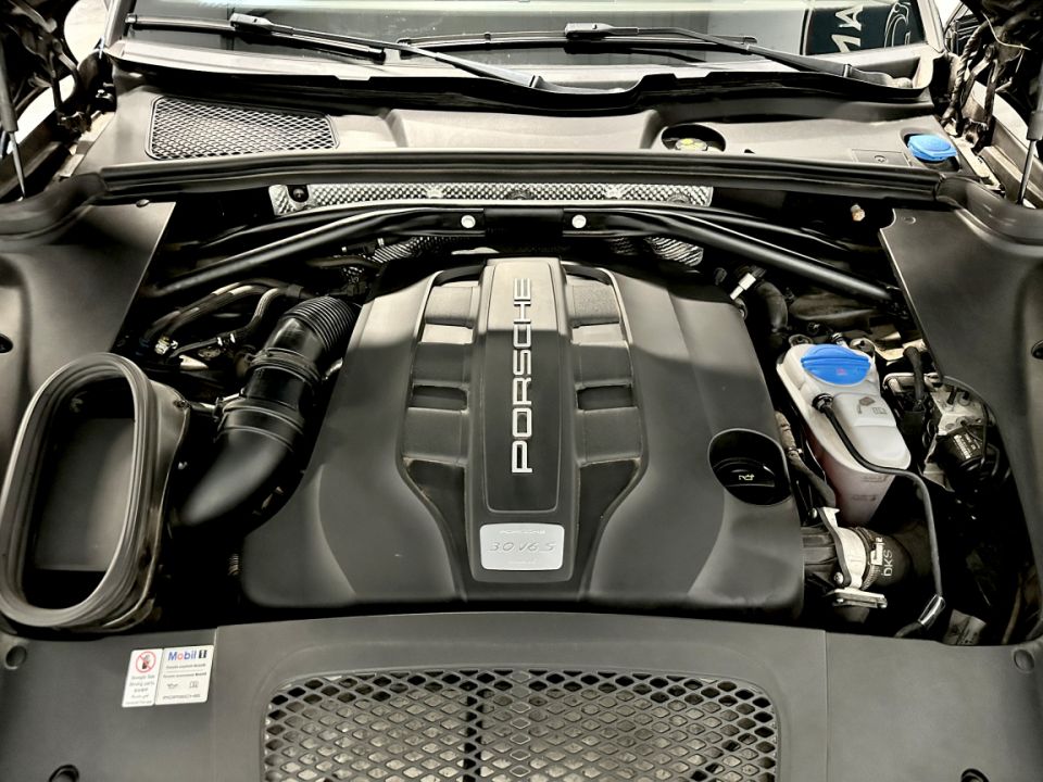 PORSCHE Macan S Diesel V6 3.0 PDK7 - Élégance et performance réunies - 29 990 € - image 23