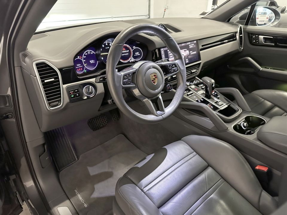 PORSCHE CAYENNE E HYBRID Cayenne Coupe 3.0 V6 340 ch Tiptronic BVA  - Le Hangar Bordelais - image 1