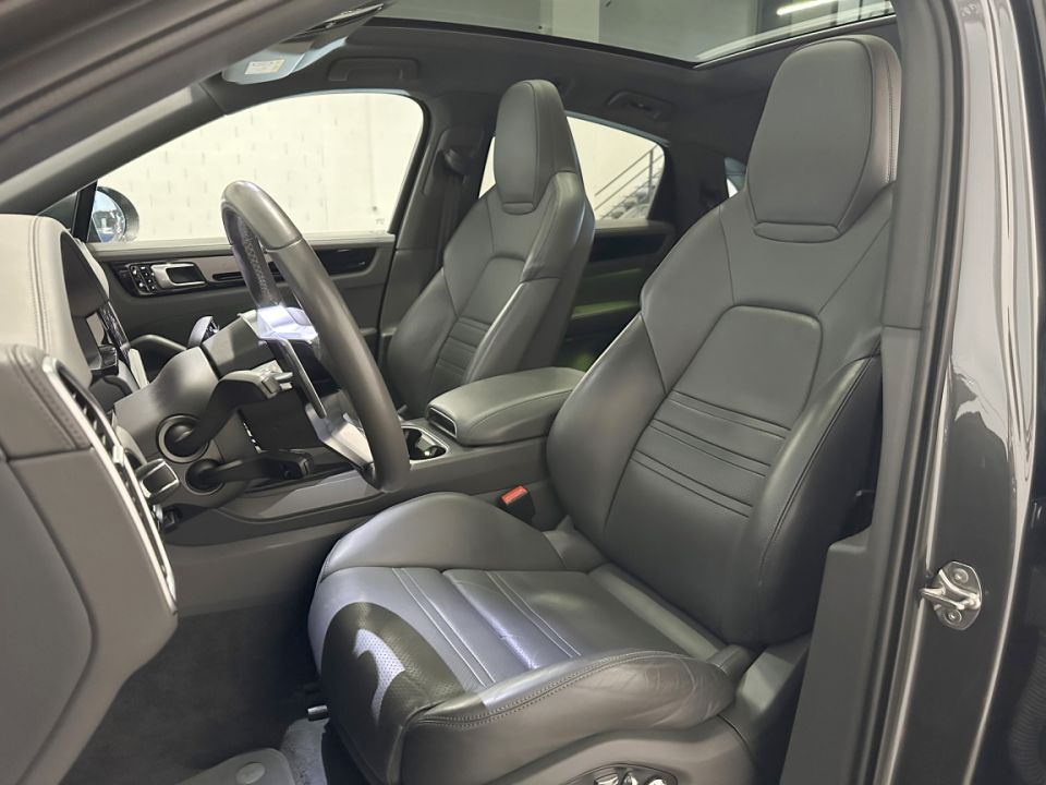 PORSCHE CAYENNE E HYBRID Cayenne Coupe 3.0 V6 340 ch Tiptronic BVA  - Le Hangar Bordelais - image 3