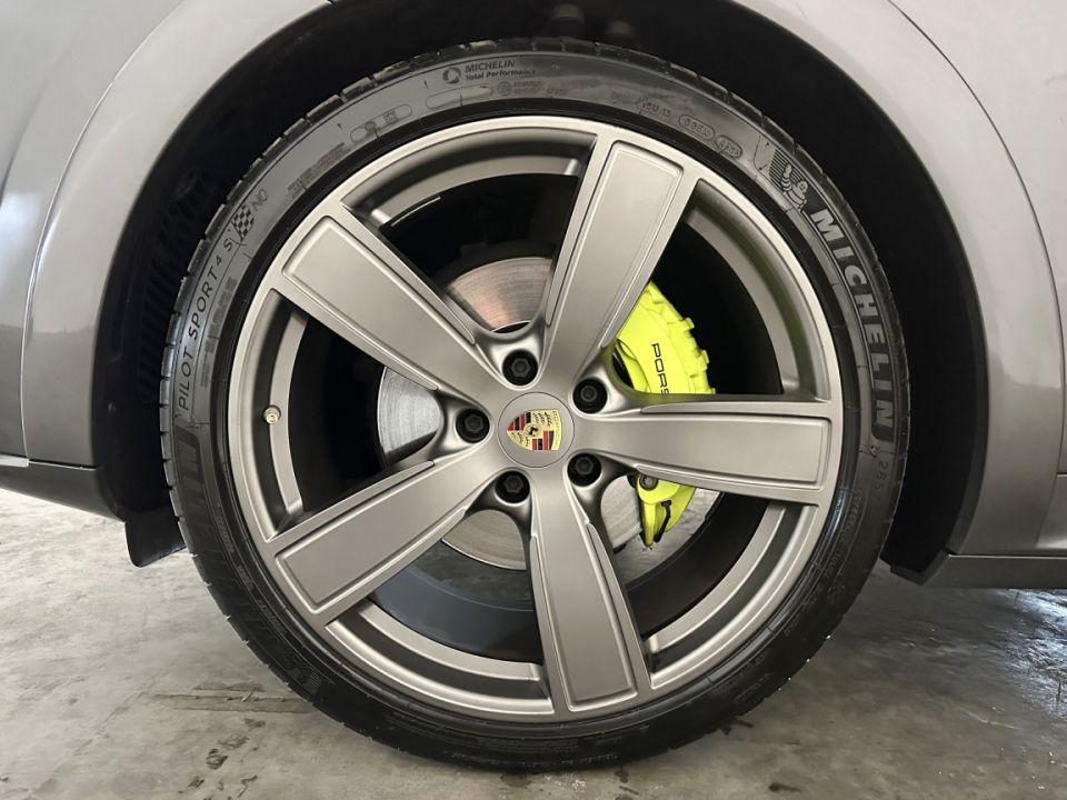 PORSCHE CAYENNE E HYBRID Cayenne Coupe 3.0 V6 340 ch Tiptronic BVA  - Le Hangar Bordelais - image 15