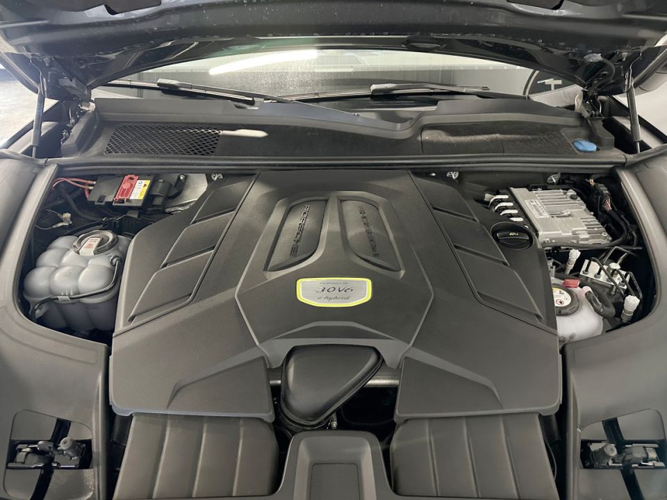 PORSCHE CAYENNE E HYBRID Cayenne Coupe 3.0 V6 340 ch Tiptronic BVA  - Le Hangar Bordelais - image 23