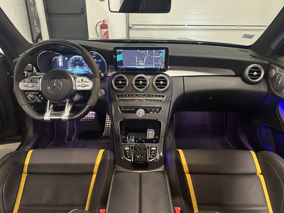 MERCEDES CLASSE C 63 S AMG Coupé V8 4.0 - Performance et Élégance Exceptionnelles - image 9