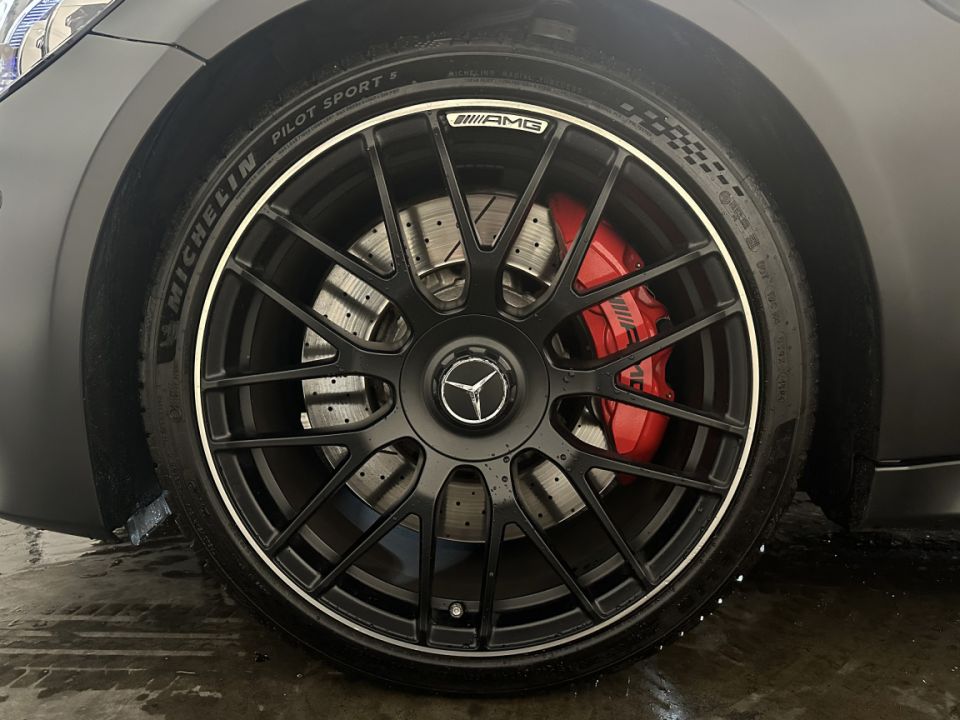 MERCEDES CLASSE C 63 S AMG Coupé V8 4.0 - Performance et Élégance Exceptionnelles - image 15