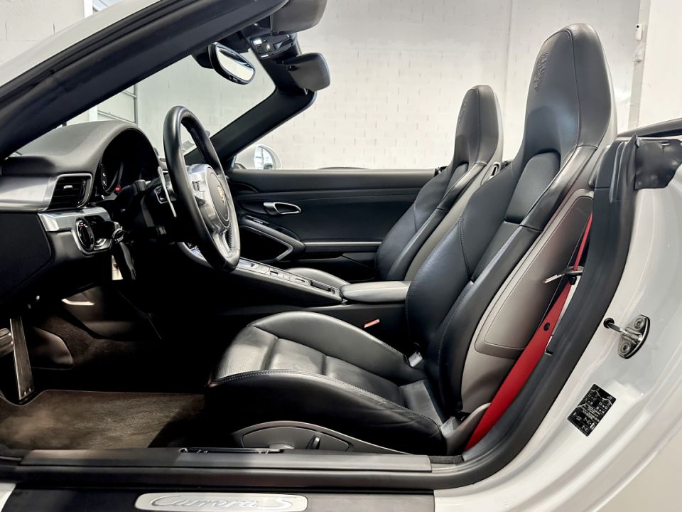 PORSCHE 911 Type 991 Carrera S Cabriolet 3.8 400ch PDK7 - Le Hangar Bordelais - image 5