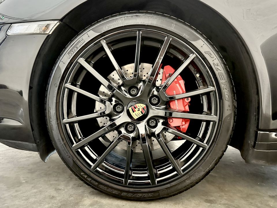 Porsche 911 Type 997 Carrera 4S Coupé 3.8 355ch BVM6 - Performance et Élégance - image 15
