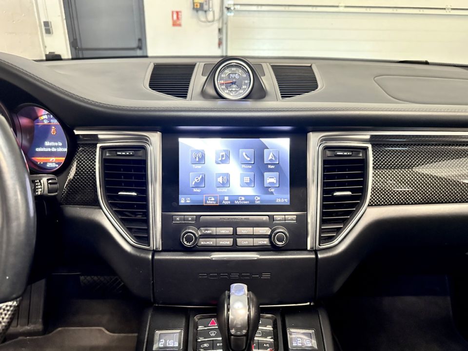 PORSCHE MACAN Turbo V6 3.6 440ch Pack Performance PDK7 - Le Hangar Bordelais - image 17