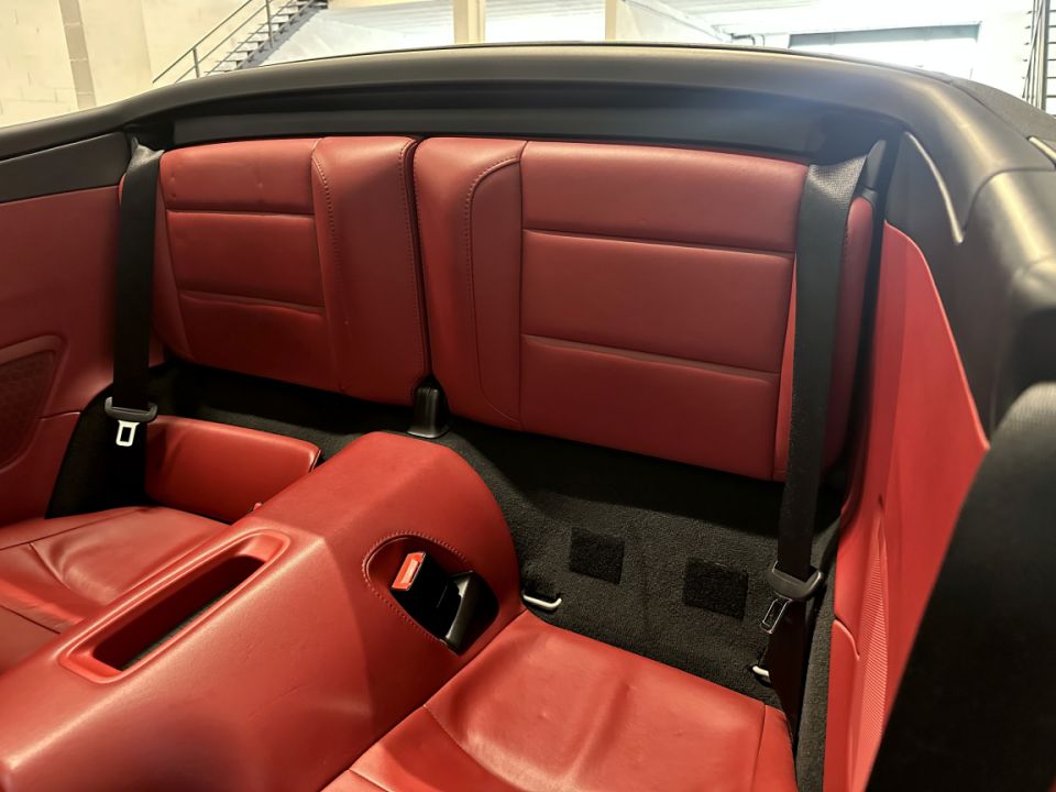PORSCHE 911 Type 991 Turbo S Cabriolet 3.8 560ch PDK7 - Le Hangar Bordelais - image 7