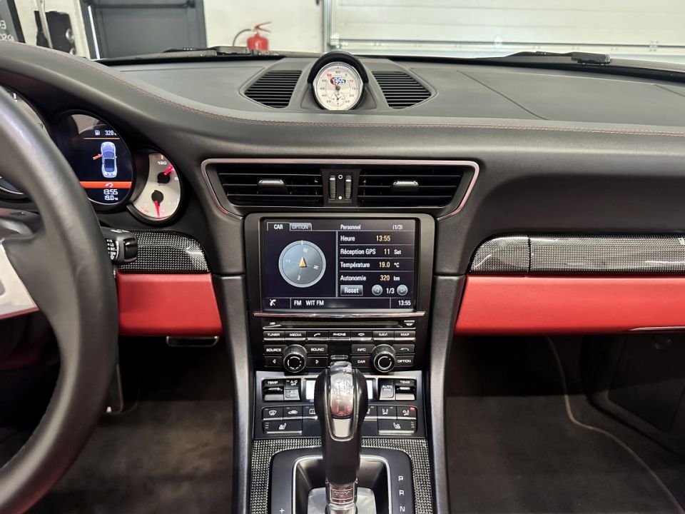 PORSCHE 911 Type 991 Turbo S Cabriolet 3.8 560ch PDK7 - Le Hangar Bordelais - image 13