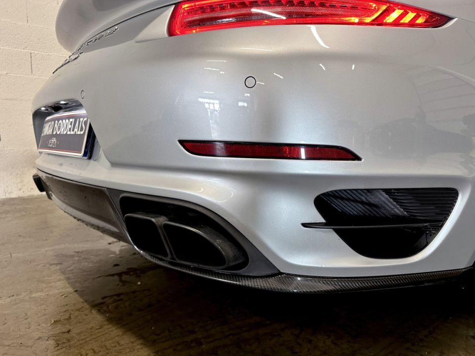 PORSCHE 911 Type 991 Turbo S Cabriolet 3.8 560ch PDK7 - Le Hangar Bordelais - image 22